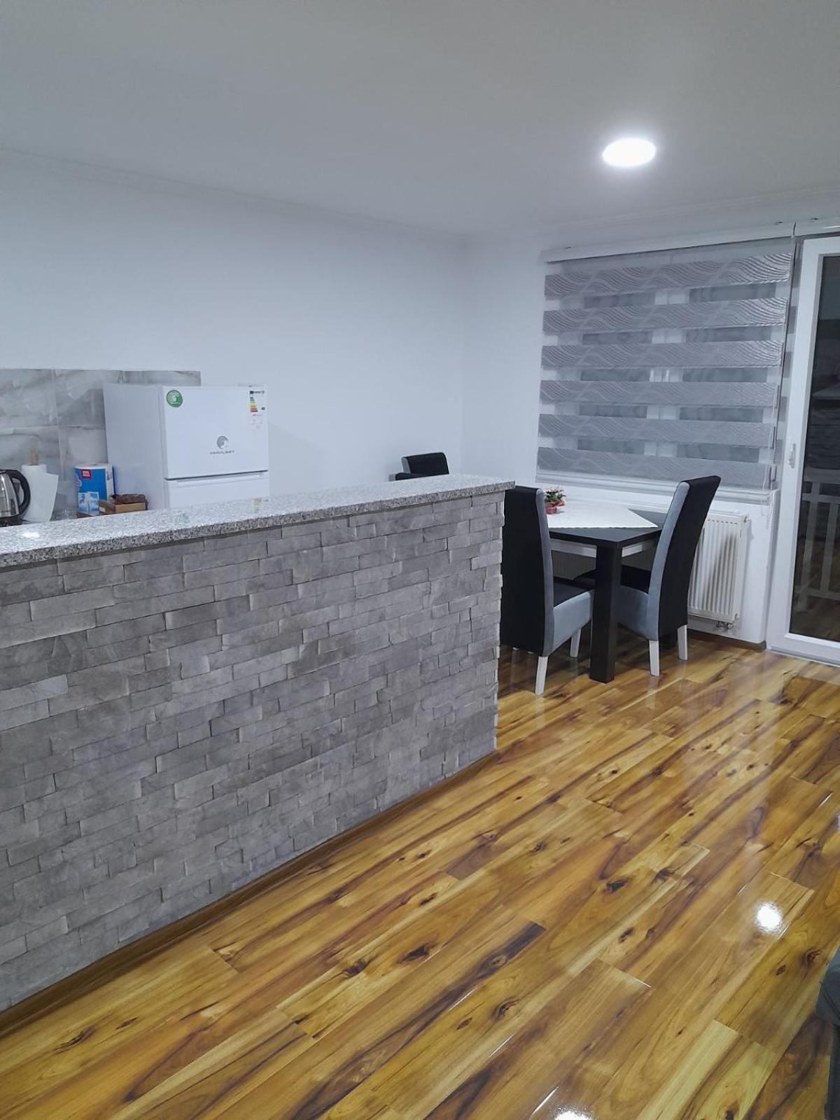Apartman Micevic Foca Exterior foto